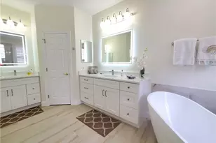 4748 Cerromar Dr, Naples, FL 34112 - Photo 20