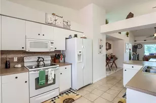 26681 Bonita Fairways Blvd, Bonita Springs, FL 34135 - Photo 16