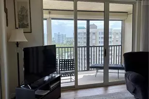 15 Bluebill Ave, Naples, FL 34108 - Photo 10