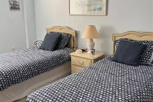 15 Bluebill Ave, Naples, FL 34108 - Photo 8