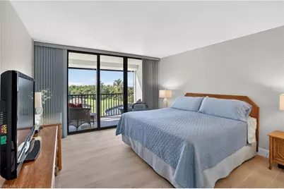 15 Bluebill Ave #301, Naples, FL 34108 - Photo 22