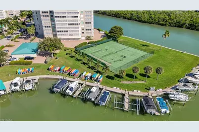 15 Bluebill Ave #301, Naples, FL 34108 - Photo 2