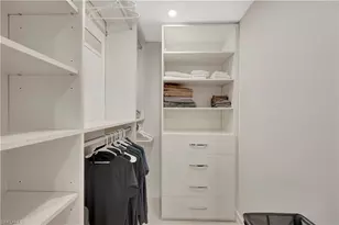 2258 Gulf Shore Blvd N, Naples, FL 34102 - Photo 20