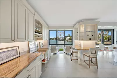 2258 Gulf Shore Blvd N #O1, Naples, FL 34102 - Photo 8