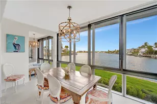 2258 Gulf Shore Blvd N, Naples, FL 34102 - Photo 4