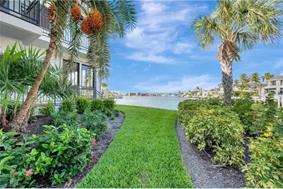 2258 Gulf Shore Blvd N #O1, Naples, FL 34102 - Photo 28