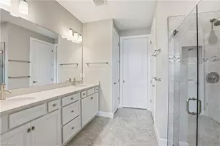 12361 Canal Grande Dr, Fort Myers, FL 33913 - Photo 22