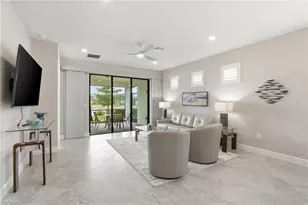 12361 Canal Grande Dr, Fort Myers, FL 33913 - Photo 8