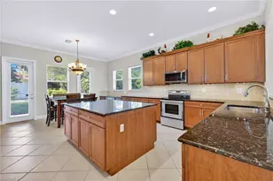 2212 Vardin Pl, Naples, FL 34120 - Photo 10