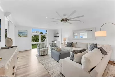 400 Park Shore Dr #302, Naples, FL 34103 - Photo 4