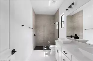 833/837 91st Ave N, Naples, FL 34108 - Photo 8