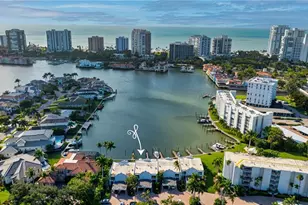 4045 Crayton Rd, Naples, FL 34103 - Photo 2