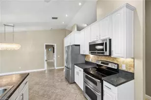 816 102nd Ave N, Naples, FL 34108 - Photo 10