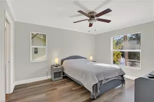 209 Robin Hood Cir, Naples, FL 34104 - Photo 8