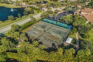 9180 Glenforest Dr, Naples, FL 34120 - Photo 32