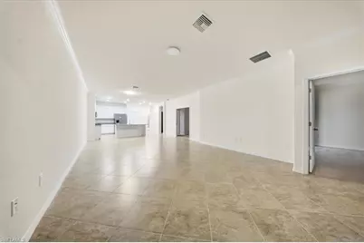 9180 Glenforest Dr, Naples, FL 34120 - Photo 8