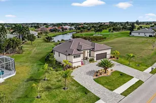 609 Monaco Dr, Punta Gorda, FL 33950 - Photo 2