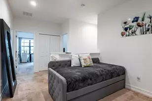 7592 Morgan Way, Naples, FL 34119 - Photo 6