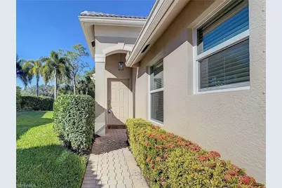 2025 Painted Palm Dr, Naples, FL 34119 - Photo 2