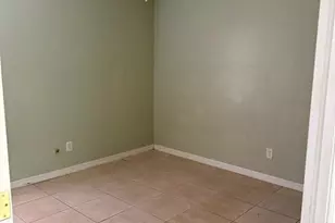 2112 Chiquita Blvd N, Cape Coral, FL 33993 - Photo 6