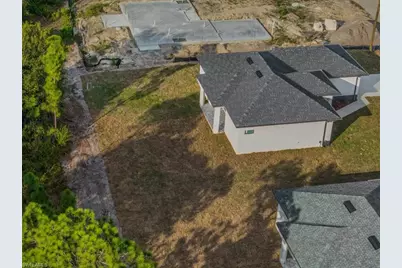 760 Bianca Ave S, Lehigh Acres, FL 33974 - Photo 38