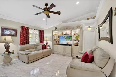 390 12th St SE, Naples, FL 34117 - Photo 8