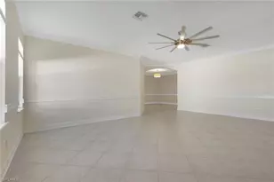 2082 E Tobago Cir, Fort Myers, FL 33905 - Photo 8