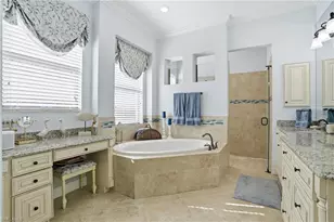 9923 Corso Bello Dr, Naples, FL 34113 - Photo 22