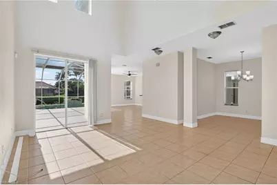 5012 Fairhaven Ln, Naples, FL 34109 - Photo 4