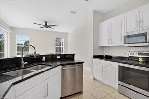 5012 Fairhaven Ln, Naples, FL 34109 - Photo 6