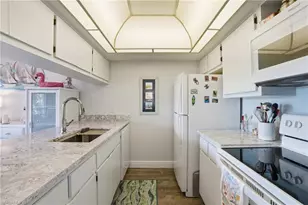 1039 Beach Rd, Sanibel, FL 33957 - Photo 12