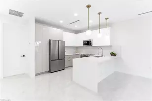 521 Allison St E, Lehigh Acres, FL 33974 - Photo 6