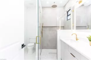 521 Allison St E, Lehigh Acres, FL 33974 - Photo 16