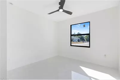 521 Allison St E, Lehigh Acres, FL 33974 - Photo 22