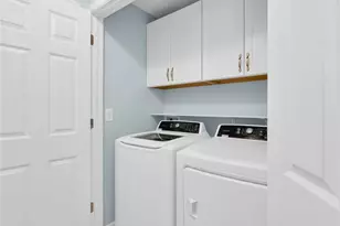 731 Hadley Pl W, Naples, FL 34104 - Photo 8