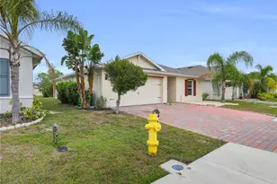 731 Hadley Pl W, Naples, FL 34104 - Photo 26