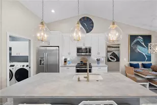 6681 Huntley Ln S, Naples, FL 34104 - Photo 14