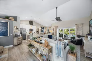 6681 Huntley Ln S, Naples, FL 34104 - Photo 8