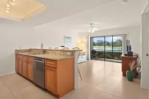 460 Fox Haven Dr, Naples, FL 34104 - Photo 6