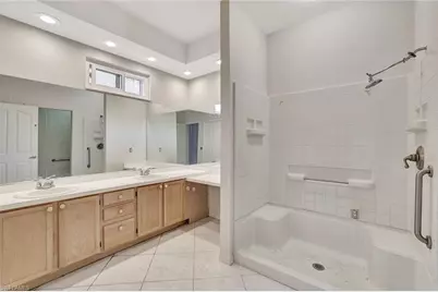 173 Stanhope Cir, Naples, FL 34104 - Photo 14