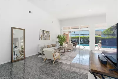 307 Lambton Ln, Naples, FL 34104 - Photo 6