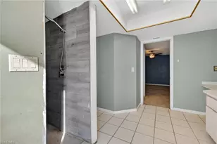 1902 SE 12th St, Cape Coral, FL 33990 - Photo 24