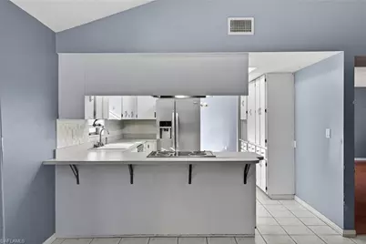 1902 SE 12th St, Cape Coral, FL 33990 - Photo 12