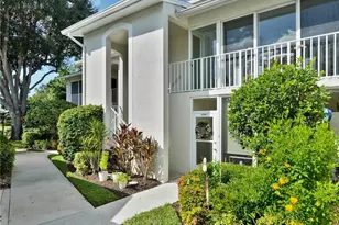 421 Country Hollow Ct, Naples, FL 34104 - Photo 1