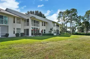 421 Country Hollow Ct, Naples, FL 34104 - Photo 6