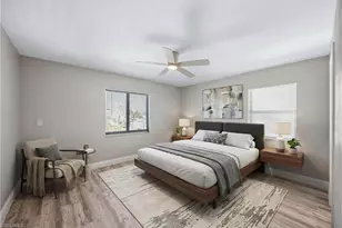 228 Fox Glen Dr, Naples, FL 34104 - Photo 16