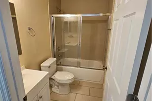 1622 SW 33rd St, Cape Coral, FL 33914 - Photo 10