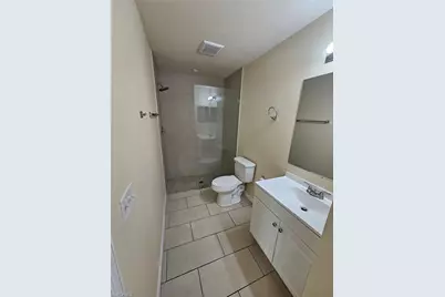 1622 SW 33rd St, Cape Coral, FL 33914 - Photo 12