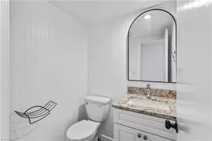 4001 Sandlewood Ln, Fort Myers, FL 33907 - Photo 30