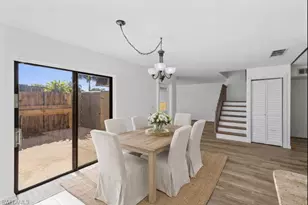 4001 Sandlewood Ln, Fort Myers, FL 33907 - Photo 10